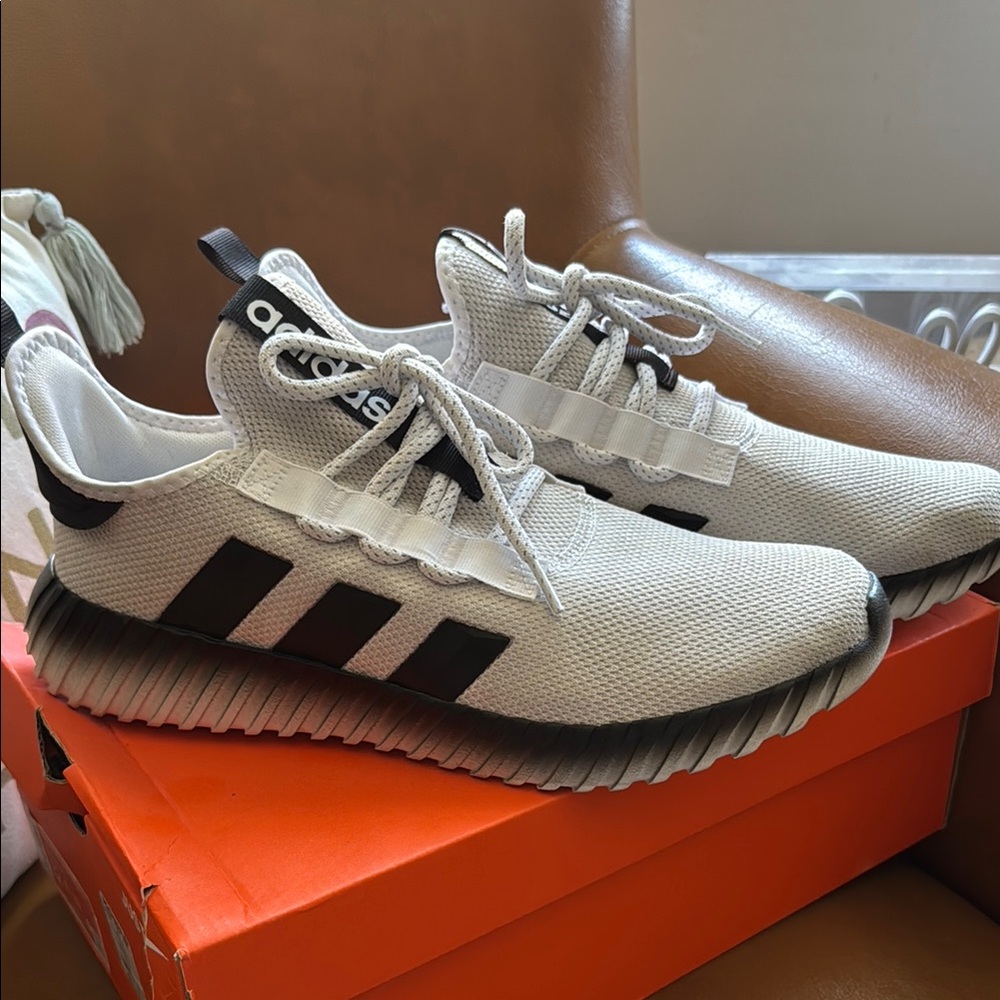 Adidas Gray and Black Athletic Shoes! Like new condition, worn once. Gorgeous!